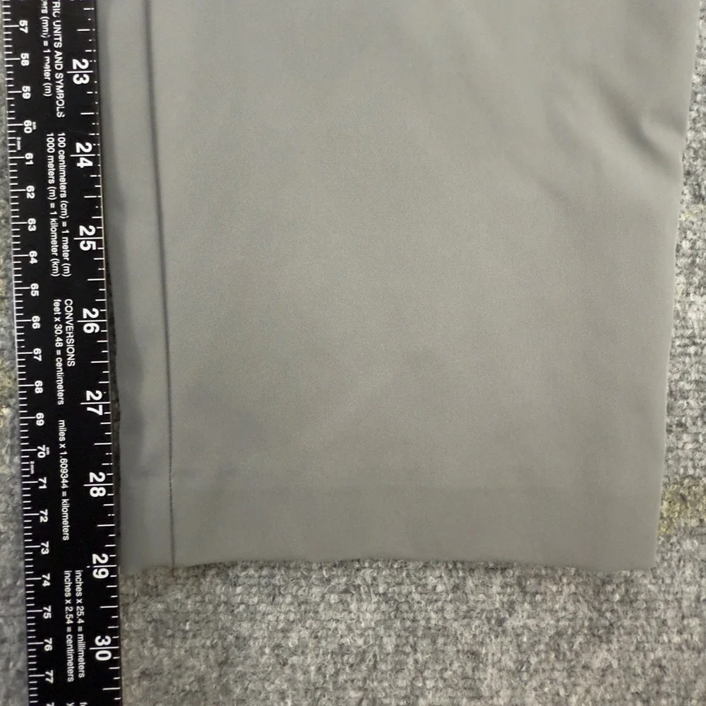 Banana Republic Performance Commuter Pants Trousers Grey Size 34x30